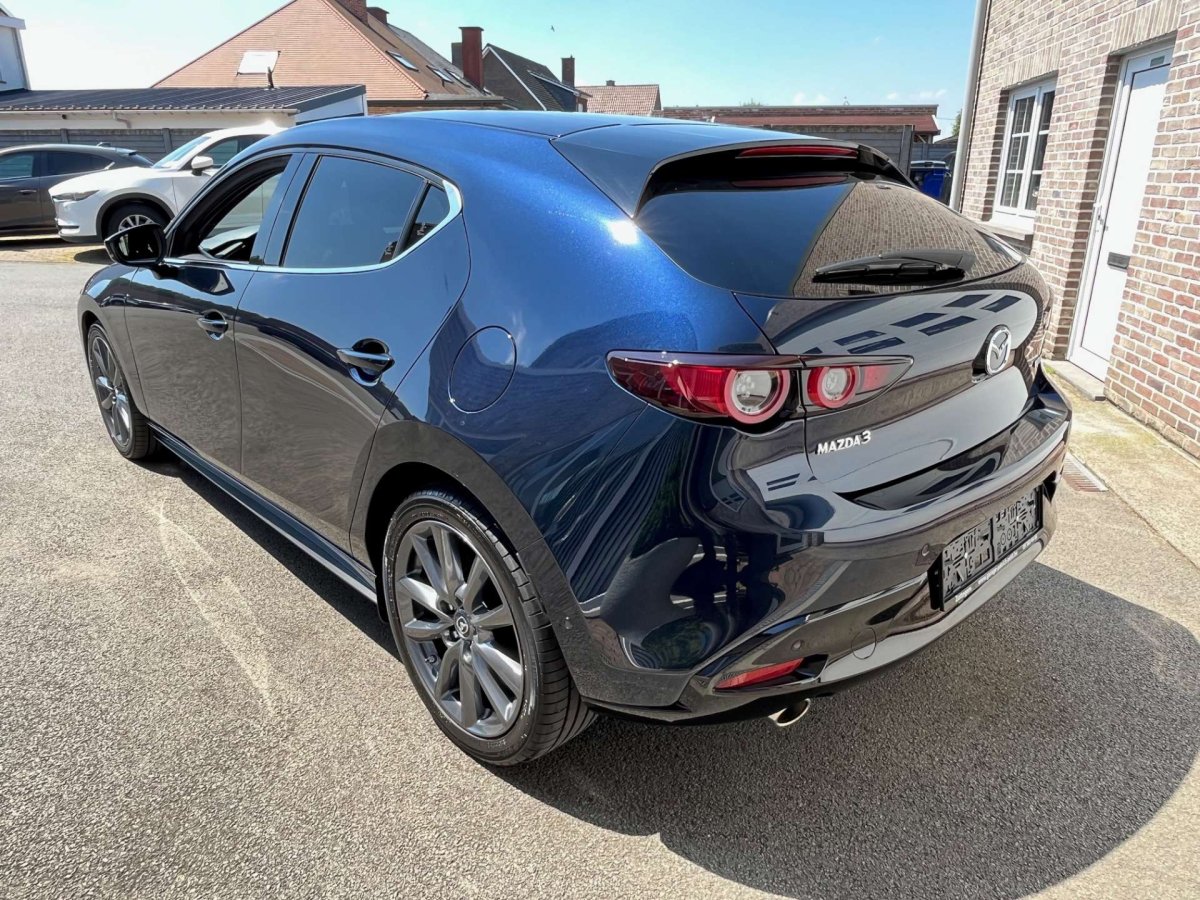 Mazda 3 2.0 M-HYBRID / 360 camera / Bose / BTW AFTRB