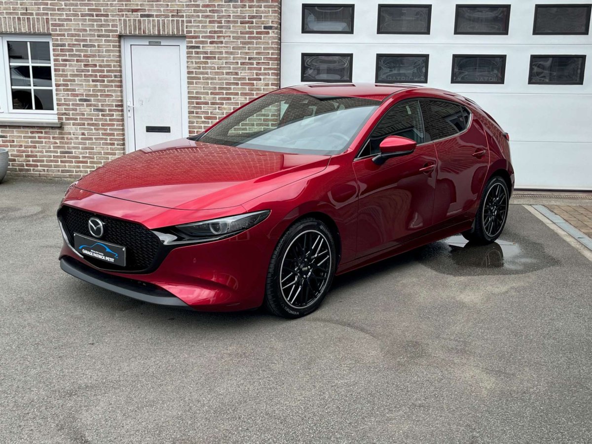 Mazda 3 2.0 M-HYBRID / 360 camera / Bose