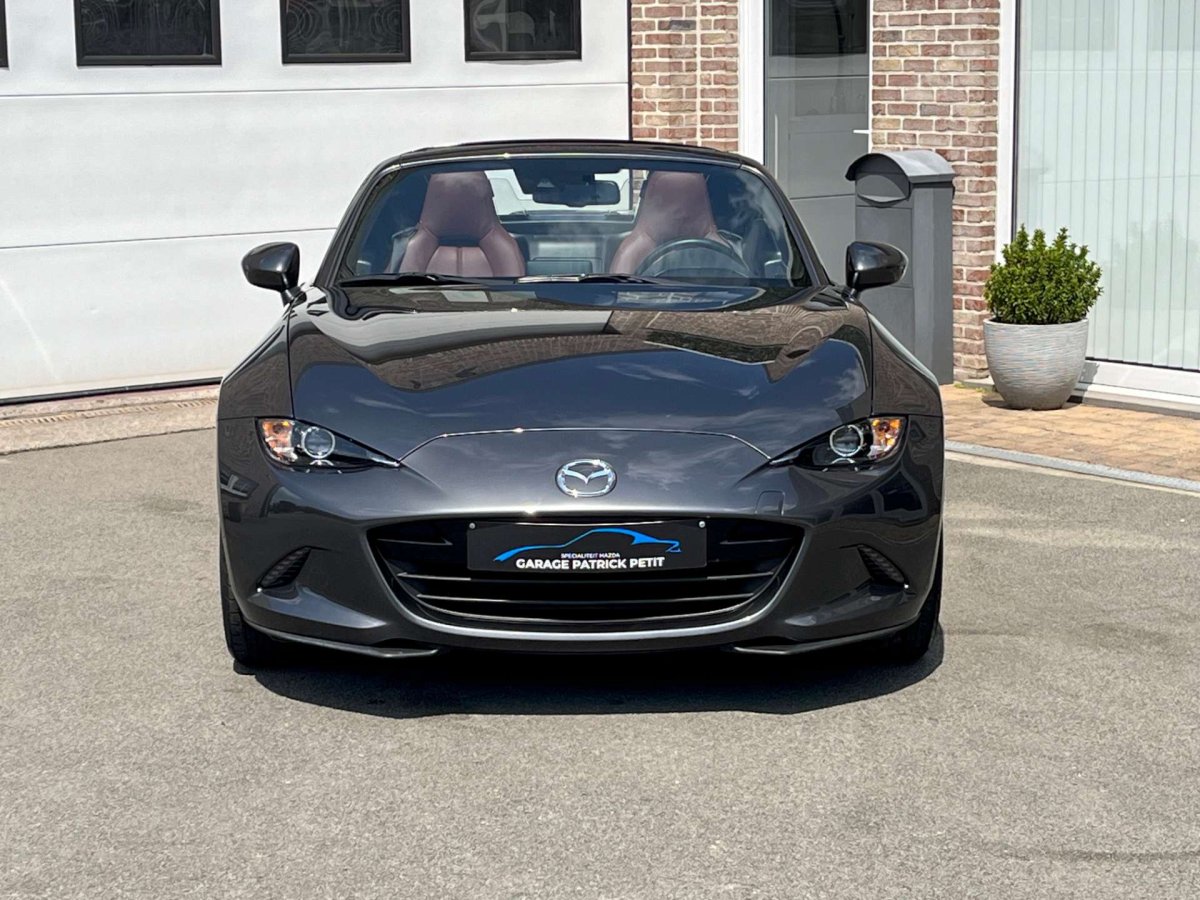 Mazda MX-5 ND RF 1.5 SKY-G Takumi / Apple Carplay