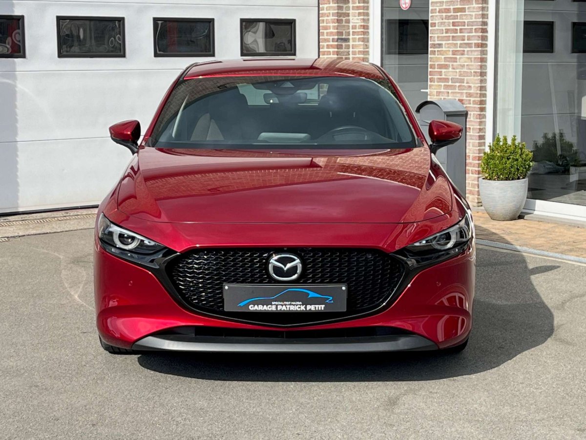 Mazda 3 2.0 M-HYBRID / 360 camera / Bose