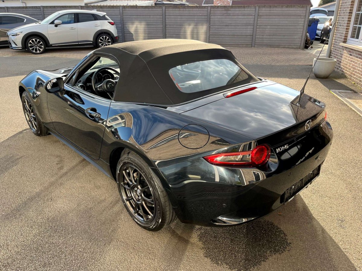 Mazda MX-5 ND 1.5 SKY-G HOMURA