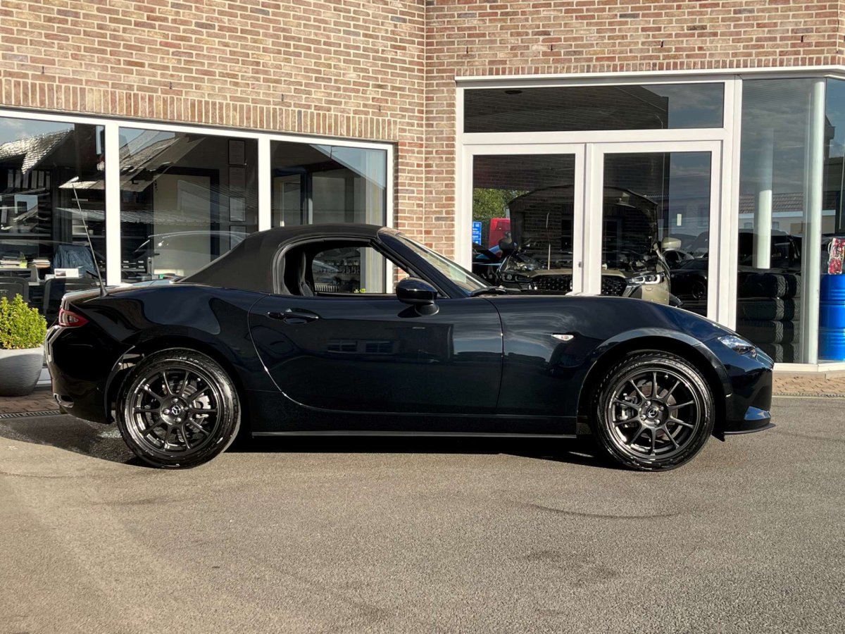 Mazda MX-5 ND 1.5 SKY-G HOMURA