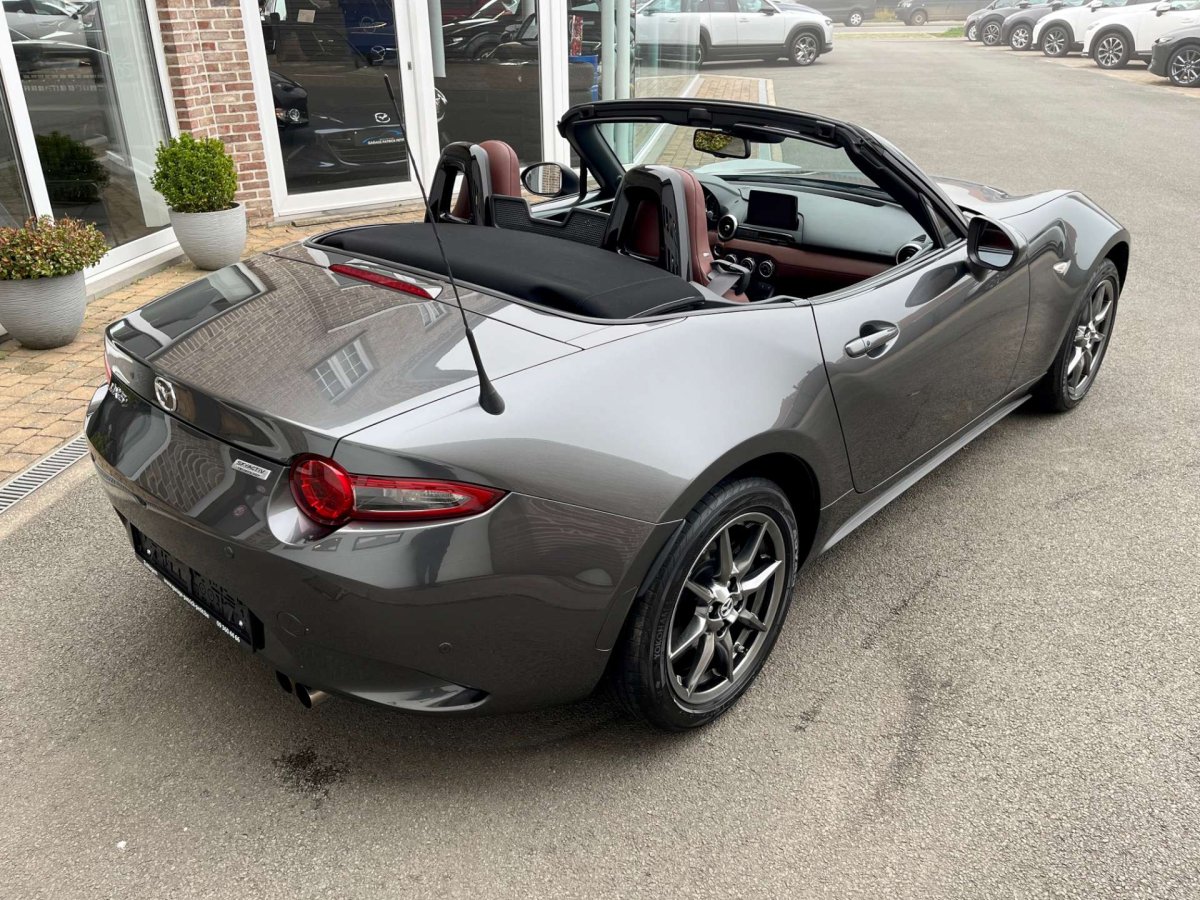 Mazda MX-5 ND 1.5 SKY-G SKYCRUISE Takumi (132pk) / Apple Carplay