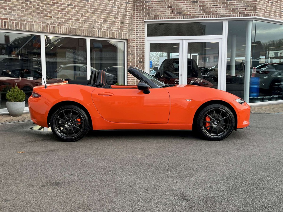 Mazda MX-5 ND 2.0 SKY-G 30th Anniversary (2437/3000)