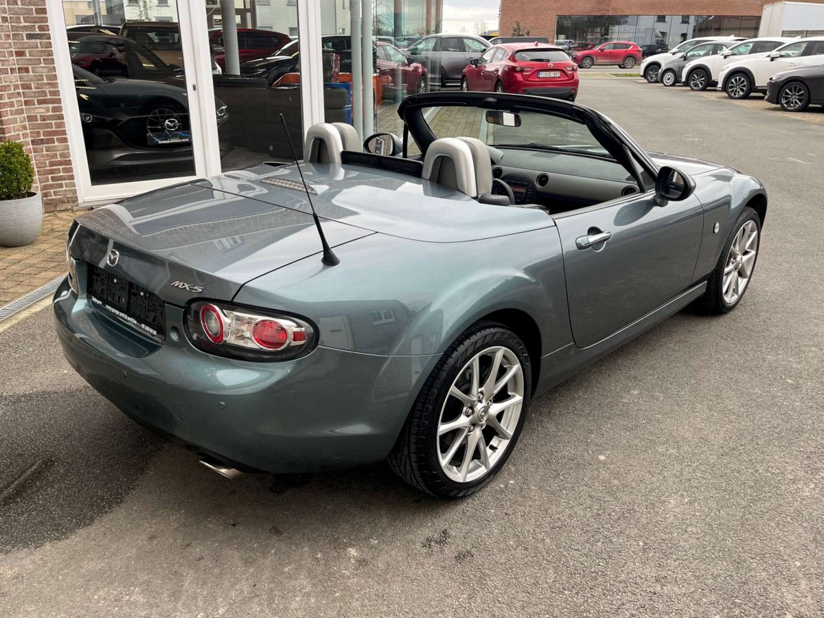 Mazda MX-5 1.8i NCFL Kaminari Roadster Coupé