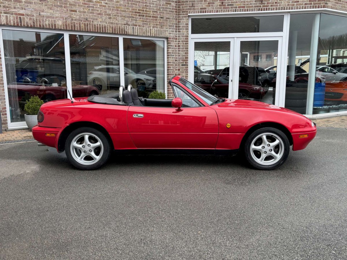 Mazda MX-5 1.6i NA / Oldtimer / 189000km