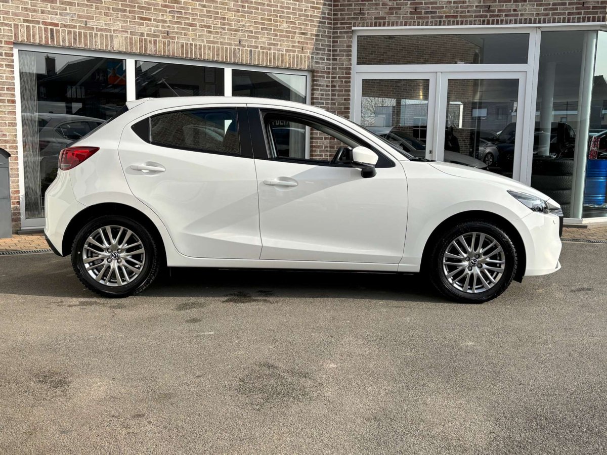 Mazda 2 1.5 SKY-G Prime-Line / Apple